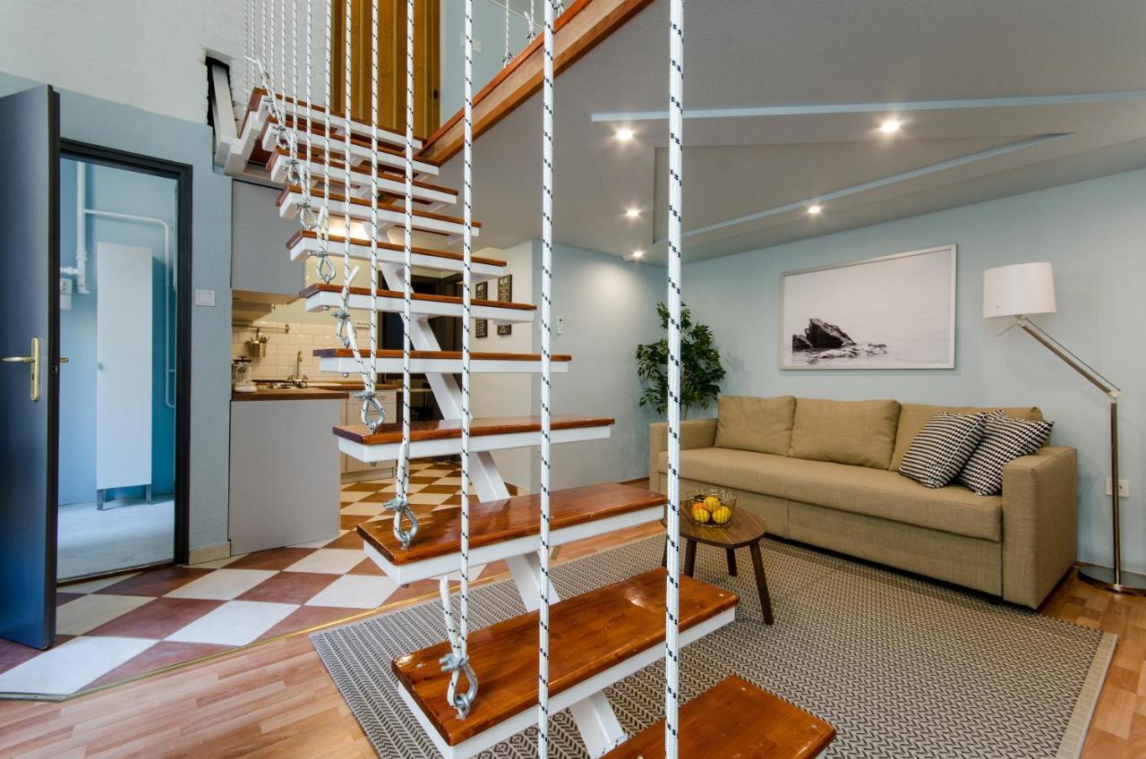 Paulay'S Studio Apartment In The City Center. Budapest Bagian luar foto